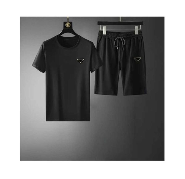 men's tracksuits t shirt sets luxury designers mens womens tshirts tracksuit jogger sportswear summer sweatershirts sweatpants streetwe, Gray
men's tracksuits t shirt sets luxury designers mens womens tshirts tracksuit jogger sportswear summer sweatershirts sweatpants streetwe, Gray