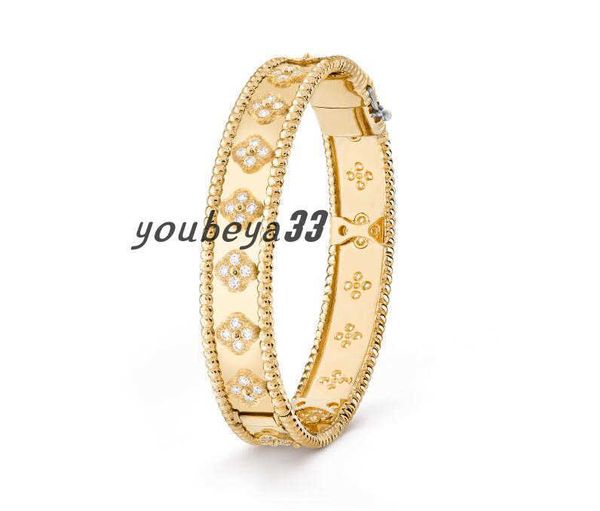 charm bracelets signature bracelet vanclee four-leaf clover star kaleidoscope three-color gold bracelet for womens girls valentine's je, Black
charm bracelets signature bracelet vanclee four-leaf clover star kaleidoscope three-color gold bracelet for womens girls valentine's je, Black