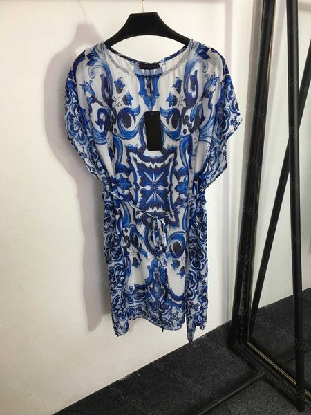 23ss womens designer clothing summer dresses women dress vintage print lace-up bat-sleeve dress with waist tucked womens clothing a1, Black;gray
23ss womens designer clothing summer dresses women dress vintage print lace-up bat-sleeve dress with waist tucked womens clothing a1, Black;gray