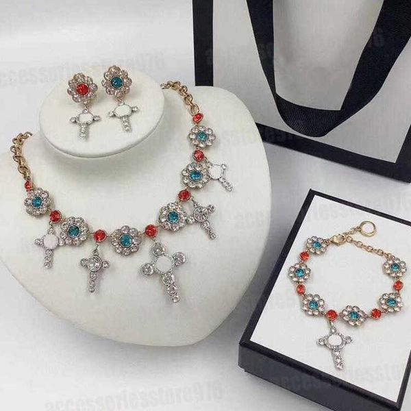 pendant necklaces fashion cross necklace stainless steel bracelets rhinestone crystal men womens classics ear stud gold chain wedding choker, Silver
pendant necklaces fashion cross necklace stainless steel bracelets rhinestone crystal men womens classics ear stud gold chain wedding choker, Silver
