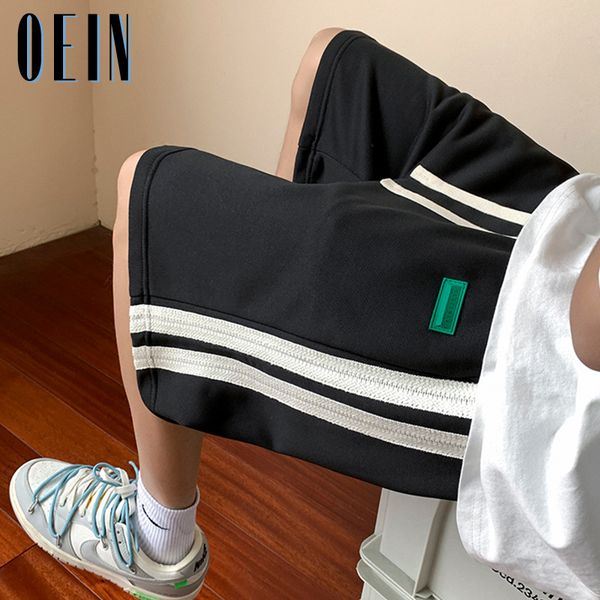 men's shorts american high street y2k versatile shorts mens summer striped print loose straight joggers short pants streetwear sweatpan, White;black
men's shorts american high street y2k versatile shorts mens summer striped print loose straight joggers short pants streetwear sweatpan, White;black