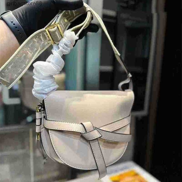 lady loewsbag one women's bow girl shoulder bags mini cool cowhide bag gate straddle designer saddle fashion gates handbags 1tya
lady loewsbag one women's bow girl shoulder bags mini cool cowhide bag gate straddle designer saddle fashion gates handbags 1tya