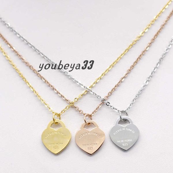 2020 stainless steel heart-shaped necklace short female jewelry 18k gold titanium peach heart necklace pendant for woman, Silver
2020 stainless steel heart-shaped necklace short female jewelry 18k gold titanium peach heart necklace pendant for woman, Silver