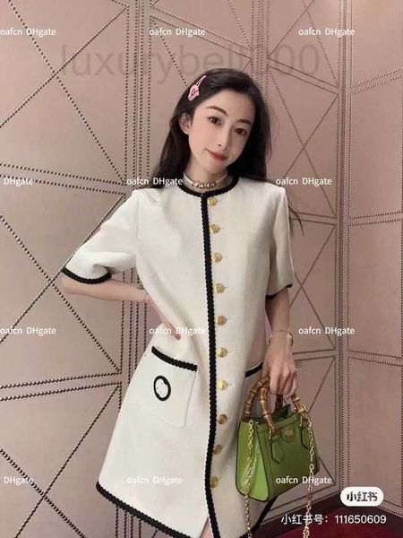 women's blouses & shirts designer 23ss luxury dress elegant ribbon splice round neck short sleeve metal belt knitted fabric design seyv, White
women's blouses & shirts designer 23ss luxury dress elegant ribbon splice round neck short sleeve metal belt knitted fabric design seyv, White