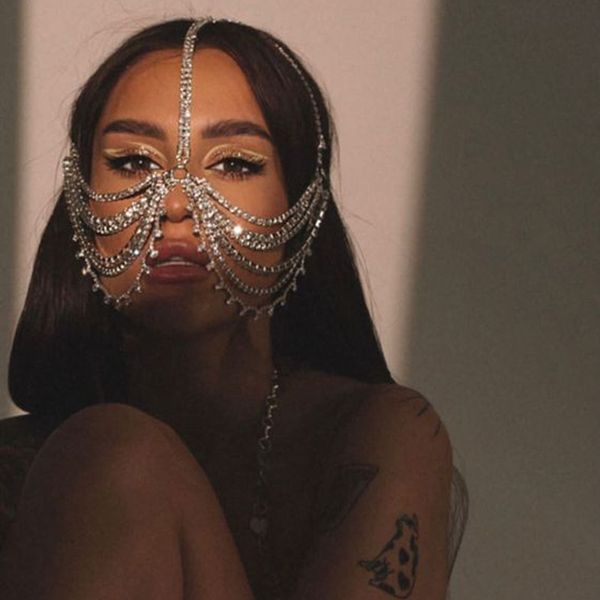 face chainrhinestone face chain europe and the united states exaggerated rhinestone tassel multi-layer mask personality accessories mask des, Silver
face chainrhinestone face chain europe and the united states exaggerated rhinestone tassel multi-layer mask personality accessories mask des, Silver