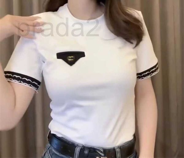 women's t-shirt designer new 2023 women france trendy clothing 2c letter graphic embroidery fashion cotton round neck short sleeve tee, White
women's t-shirt designer new 2023 women france trendy clothing 2c letter graphic embroidery fashion cotton round neck short sleeve tee, White
