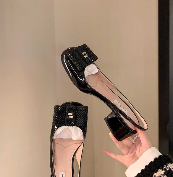 fantasy ball~amiu family bow tie genuine leather thick heel back air sandals women's shoes spring, Black
fantasy ball~amiu family bow tie genuine leather thick heel back air sandals women's shoes spring, Black