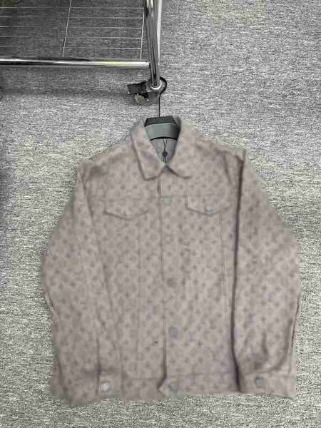 men's jackets designer 23ss man denim jacquard letters large square clothes mens coats outerwear men clothing cotton gray aoon, Black;brown
men's jackets designer 23ss man denim jacquard letters large square clothes mens coats outerwear men clothing cotton gray aoon, Black;brown