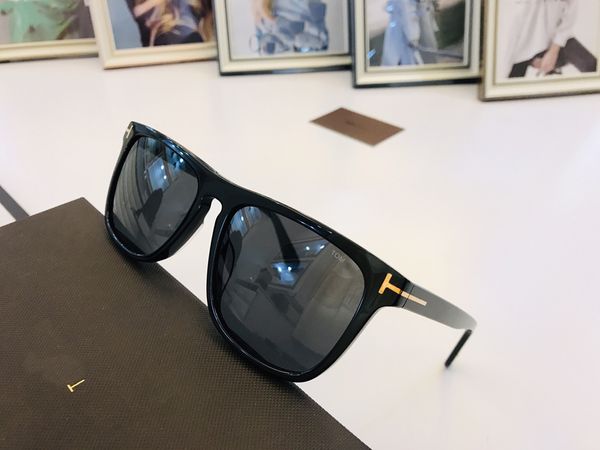 luxury brand designer tom sunglasses james bond for men women sun glasses super star celebrity driving sunglass ladies fashion eyeglasses wi, White;black
luxury brand designer tom sunglasses james bond for men women sun glasses super star celebrity driving sunglass ladies fashion eyeglasses wi, White;black