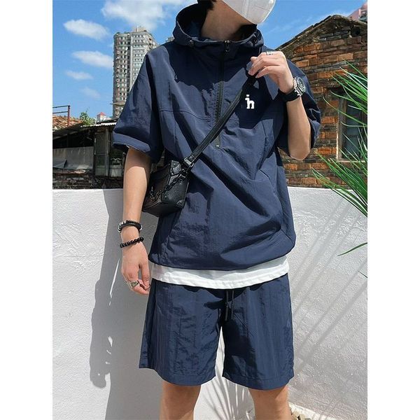 mens tracksuits embroidery hazzys brand sets hooded and pants 2piece set summer fashion casual breathable luxury men tshirt 230706, Gray
mens tracksuits embroidery hazzys brand sets hooded and pants 2piece set summer fashion casual breathable luxury men tshirt 230706, Gray