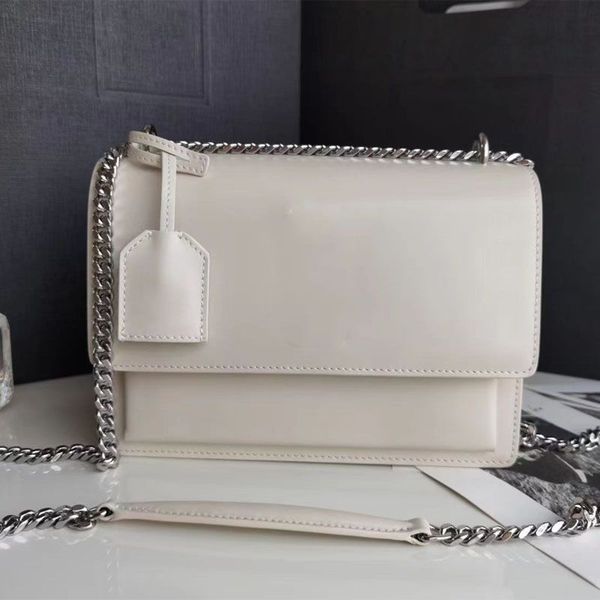 fashion classic bags messenger bag shoulder bags plain large capacity ladies handbags 5a designer handbag hasp single flap pocket baguette m, Black;red
fashion classic bags messenger bag shoulder bags plain large capacity ladies handbags 5a designer handbag hasp single flap pocket baguette m, Black;red
