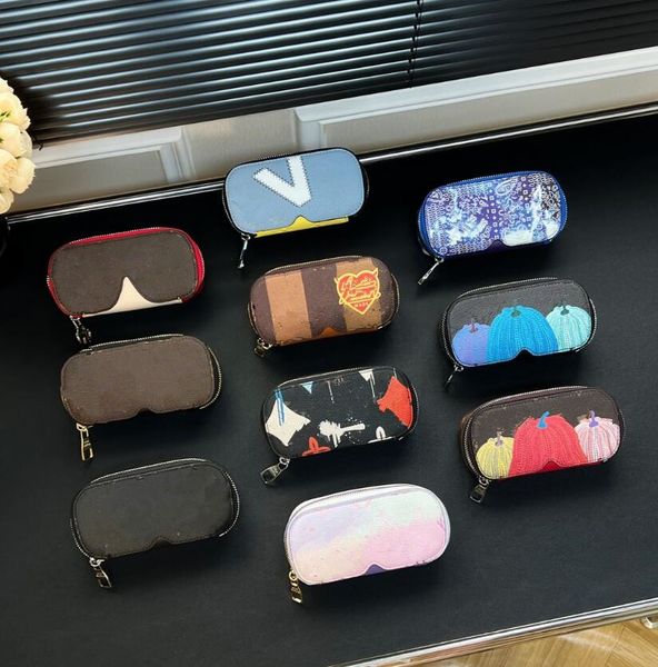 designer bags graffiti letter key wallet luxury womens gradual color glasses case sunglasses box case classic women and men cion purses stor, Red;blue
designer bags graffiti letter key wallet luxury womens gradual color glasses case sunglasses box case classic women and men cion purses stor, Red;blue