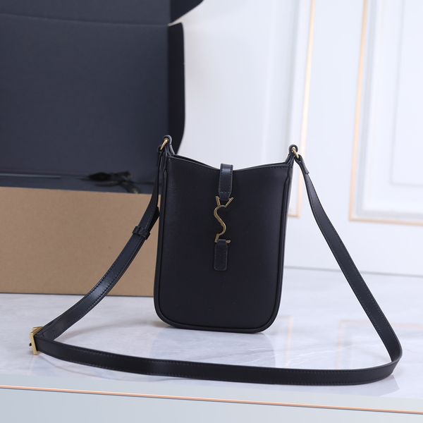 designer women le 5a7 genuine calfskin bag handbag mini messenger purse crossbody phone case shoulderbag evening bag end quality 735214
designer women le 5a7 genuine calfskin bag handbag mini messenger purse crossbody phone case shoulderbag evening bag end quality 735214