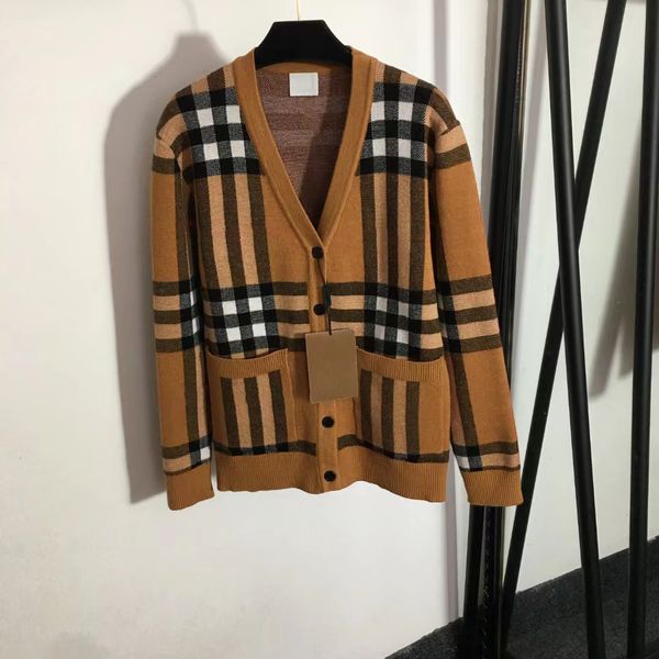 womens sweater woman designer cardigan knit sweater letter print round crow neck stripe knitwear long sleeve clothes pullover casual fall la
womens sweater woman designer cardigan knit sweater letter print round crow neck stripe knitwear long sleeve clothes pullover casual fall la