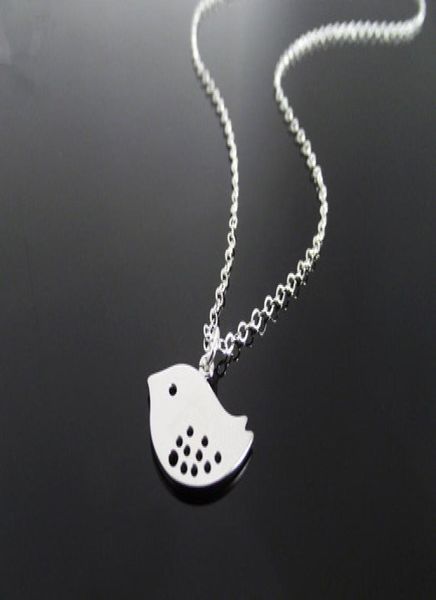 little sparrow bird chain necklace baby small swallow peace animal fashion cute female lucky woman mother men039s family g5236037, Silver
little sparrow bird chain necklace baby small swallow peace animal fashion cute female lucky woman mother men039s family g5236037, Silver