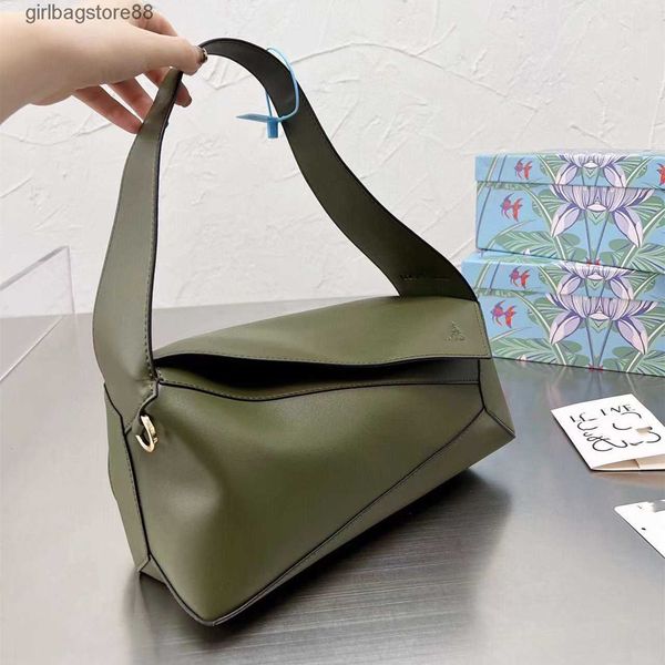 one loewsbag bags cool hobo puzzles girl 2023 cowhide geometric underarm handheld bag shoulder women's designer handbags ciq7
one loewsbag bags cool hobo puzzles girl 2023 cowhide geometric underarm handheld bag shoulder women's designer handbags ciq7