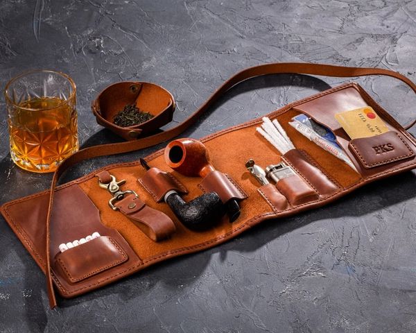 leather case for smoker pipe set tobacco smokers gift kit holder pouch leather pipe case bag, Blue;pink
leather case for smoker pipe set tobacco smokers gift kit holder pouch leather pipe case bag, Blue;pink