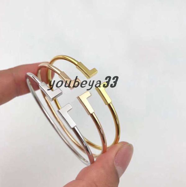 fashion gold love bracelets pour hommes charm bangle braccialetto pulsera for mens and women wedding lovers gift diamond tennis jewelry, Black
fashion gold love bracelets pour hommes charm bangle braccialetto pulsera for mens and women wedding lovers gift diamond tennis jewelry, Black