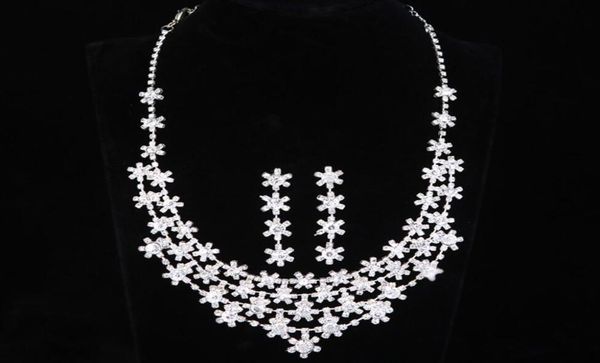 wedding set bridal necklace earring jewelry set bridal accessories simple and elegant crystal clavicle beauty necklace for woman2460194, Silver
wedding set bridal necklace earring jewelry set bridal accessories simple and elegant crystal clavicle beauty necklace for woman2460194, Silver