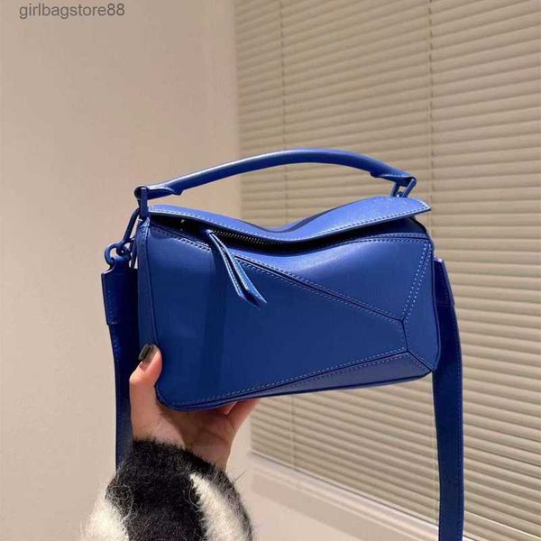 loewsbag handheld geometry series bags cool women's girl one shoulder crossbody bag handbag 20cm puzzle designer lady fashion totes tih
loewsbag handheld geometry series bags cool women's girl one shoulder crossbody bag handbag 20cm puzzle designer lady fashion totes tih