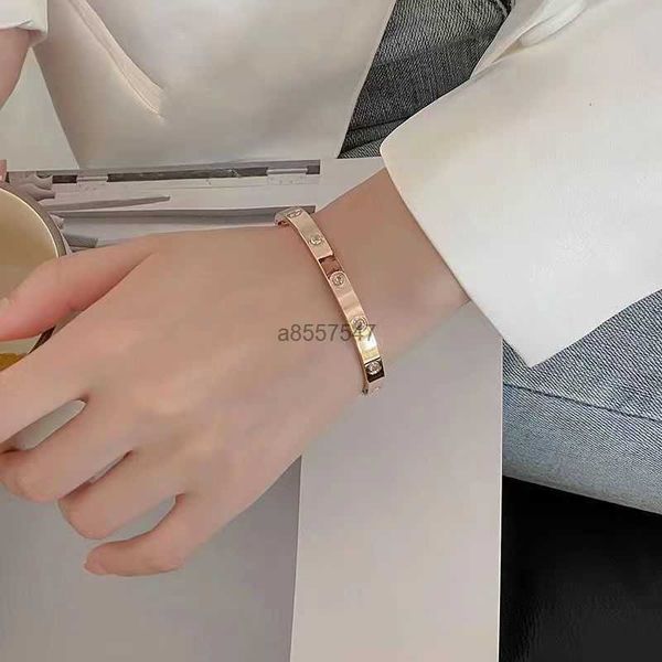 screwdriver love bracelet bangle designer fashion cuff bracelets 316l stainless steel plated 18k gold jewelry party mens womens luxury 5nihz, Golden;silver 
screwdriver love bracelet bangle designer fashion cuff bracelets 316l stainless steel plated 18k gold jewelry party mens womens luxury 5nihz, Golden;silver
