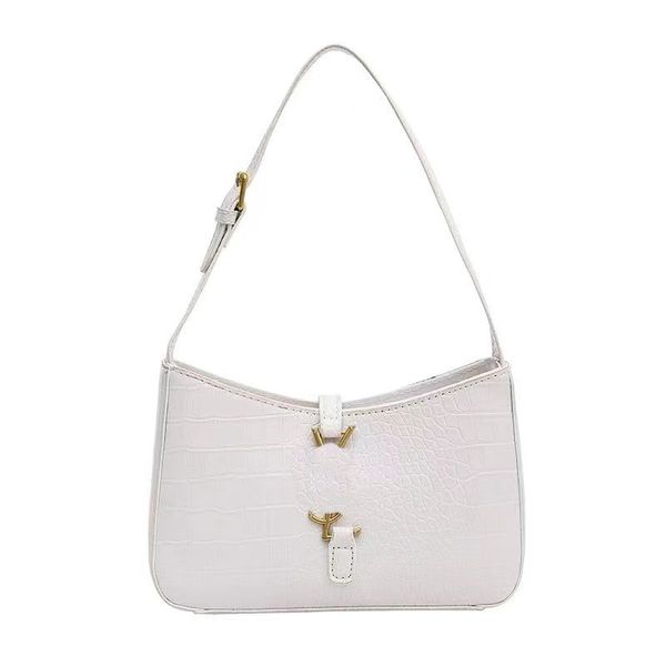 2023 new european and american big-name y with the same a metal buckle letter hobo small bag underarm shoulder portable handbag
2023 new european and american big-name y with the same a metal buckle letter hobo small bag underarm shoulder portable handbag