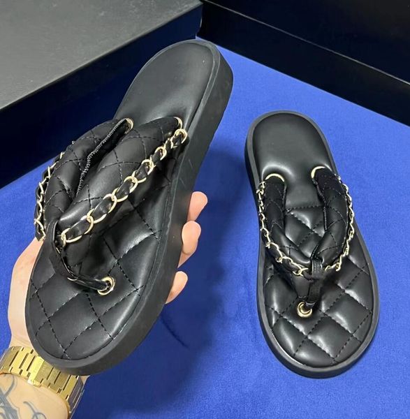 channel slipper women soft bread designer slippers summer flat flip flops leisure shoes leather chain sandbeach slippers fashion women slipp, Black
channel slipper women soft bread designer slippers summer flat flip flops leisure shoes leather chain sandbeach slippers fashion women slipp, Black
