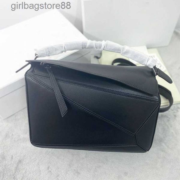 pillow loewsbag geometry girl bags cool bag puzzles designer real genuine leather 2023 winter cowhide splicing single shoulder span handbags
pillow loewsbag geometry girl bags cool bag puzzles designer real genuine leather 2023 winter cowhide splicing single shoulder span handbags