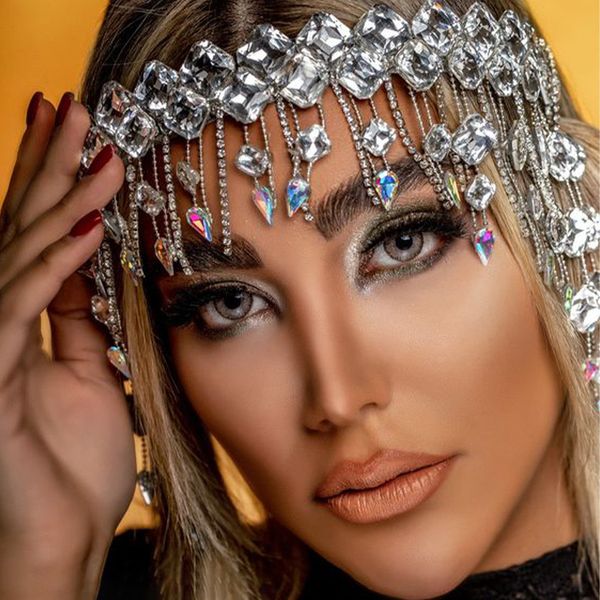 hair chain personalized tassel headdress female europe and the united states exaggerated multi-layer rhinestone tassel hair chain headdress, Silver
hair chain personalized tassel headdress female europe and the united states exaggerated multi-layer rhinestone tassel hair chain headdress, Silver