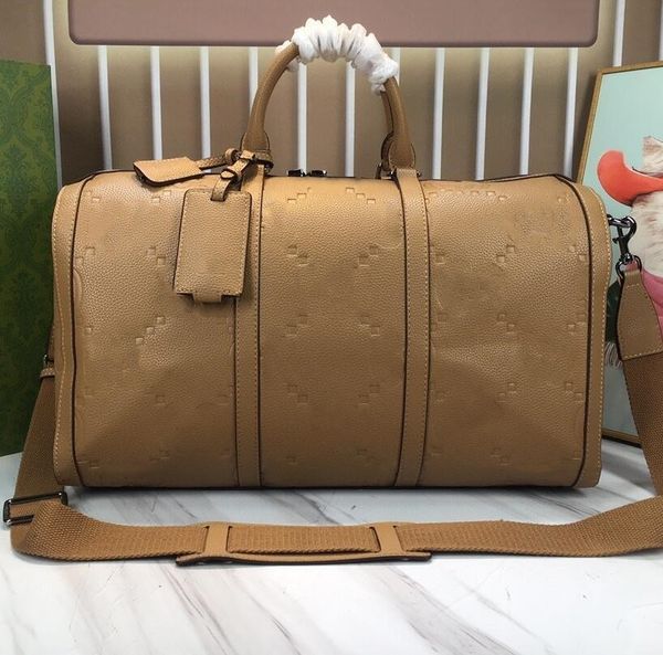 designer travel bag genuine leather handbag mens and womens fashion embossed pillow bag large capacity portable duffel bags retro crossbody
designer travel bag genuine leather handbag mens and womens fashion embossed pillow bag large capacity portable duffel bags retro crossbody