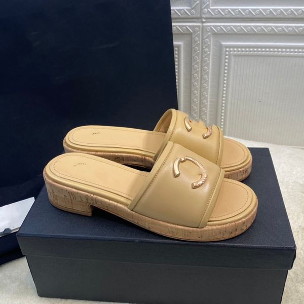 women designer platform sandals summer channel slippers chain leather sandal outdoor beach flat woman ccity ghghhj, Black
women designer platform sandals summer channel slippers chain leather sandal outdoor beach flat woman ccity ghghhj, Black