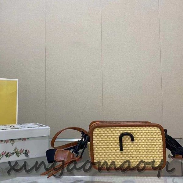 designer shoulder bag women's luxury brand handbag crossbody bag metal letter messenger bag solid leather fashion messenger bag v104258
designer shoulder bag women's luxury brand handbag crossbody bag metal letter messenger bag solid leather fashion messenger bag v104258