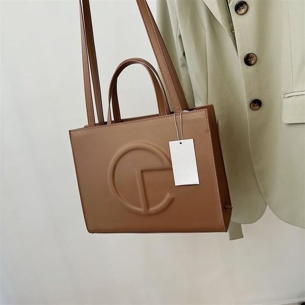 designer the tote bag coin purse minishoulder bagshandbags gold women handbag crossbody luxury tote fashion shopping pink white purse satche
designer the tote bag coin purse minishoulder bagshandbags gold women handbag crossbody luxury tote fashion shopping pink white purse satche
