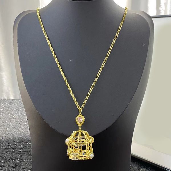 2023 Fashion Hollow out Pearl Letter Lace Pendant Jewelry Luxury Style Women's Gift, 11
2023 Fashion Hollow out Pearl Letter Lace Pendant Jewelry Luxury Style Women's Gift, 11