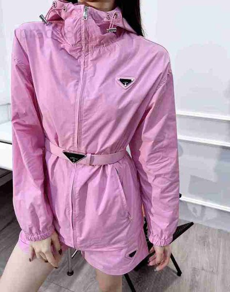 women's two piece pants designer tracksuits metal triangle tracksuit sets charge jacket plus shorts men print running suits t-shirt man, White
women's two piece pants designer tracksuits metal triangle tracksuit sets charge jacket plus shorts men print running suits t-shirt man, White
