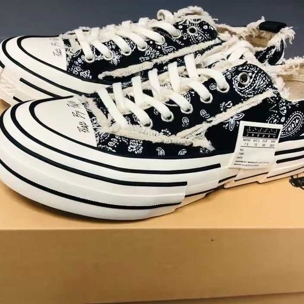 vanness wu's same xvessel cashew flower high-end canvas shoes printed beggar comber shoes, Black
vanness wu's same xvessel cashew flower high-end canvas shoes printed beggar comber shoes, Black