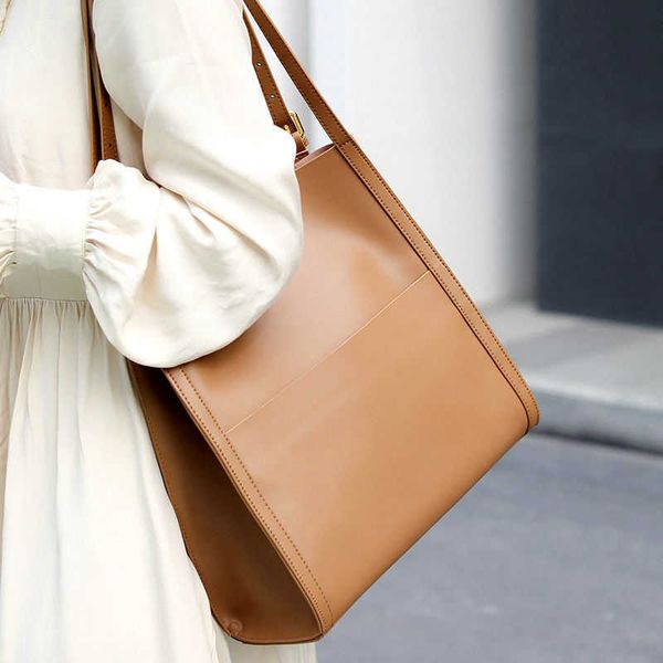 women's new tote bag autumn and winter big bag large capacity versatile shoulder bag feeling foreign and popular bag file bag
women's new tote bag autumn and winter big bag large capacity versatile shoulder bag feeling foreign and popular bag file bag