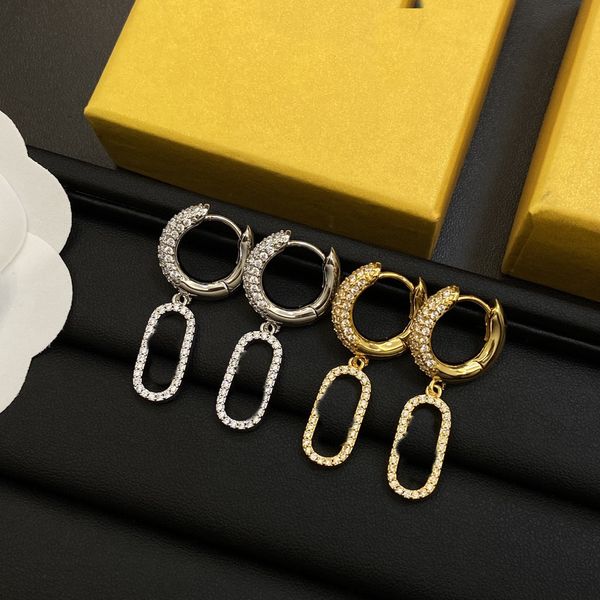 2023 earrings designer for women stud luxury gold heart shape pearl crystal gold double V letter 925s silver jewelry classic love you-24
2023 earrings designer for women stud luxury gold heart shape pearl crystal gold double V letter 925s silver jewelry classic love you-24