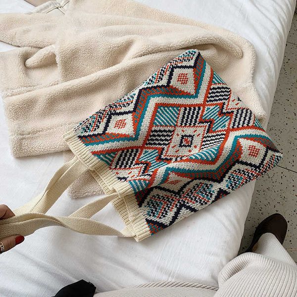 large capacity woven bag women's autumn winter new women's bag atmosphere one shoulder handbag fashion tote bag
large capacity woven bag women's autumn winter new women's bag atmosphere one shoulder handbag fashion tote bag