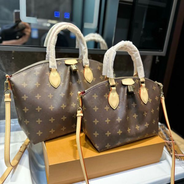 fashion designer bag this larger capacity dumpling bag travel essentials crossbody bag commuting atmosphere handbag
fashion designer bag this larger capacity dumpling bag travel essentials crossbody bag commuting atmosphere handbag