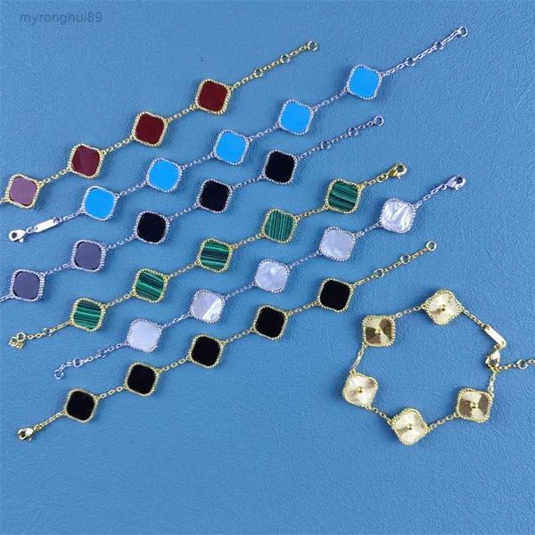 classic 4/four leaf clover designer bracelet white red blue agate shell women mother charms bracelets plated luxury wedding fashion jewelry, Golden;silver
classic 4/four leaf clover designer bracelet white red blue agate shell women mother charms bracelets plated luxury wedding fashion jewelry, Golden;silver