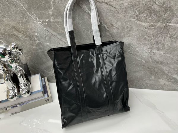 2023 new women's tote bag large size leisure shopping bag quality leather crossbody bag women's travel shopping bag designer women
2023 new women's tote bag large size leisure shopping bag quality leather crossbody bag women's travel shopping bag designer women