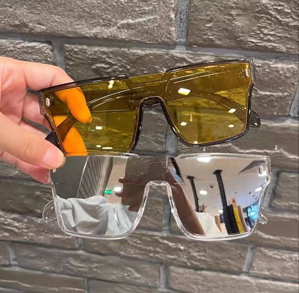 male and female designer sunglasses, punk style street p sunglasses, new avant-garde square sun visors, 6 colors, White;black
male and female designer sunglasses, punk style street p sunglasses, new avant-garde square sun visors, 6 colors, White;black