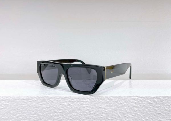fashion designer cat eye gu sunglasses summer beach sun glasses for men woman 5 color quality, White;black
fashion designer cat eye gu sunglasses summer beach sun glasses for men woman 5 color quality, White;black