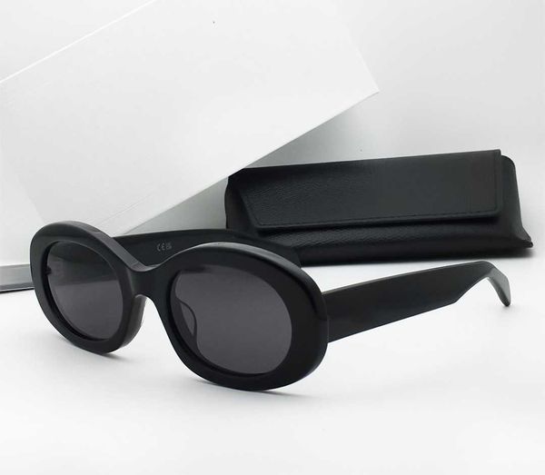 fashion designer 40194 for charming round frame glasses summer trendy versatile style quality anti-ultraviolet come with case, White;black
fashion designer 40194 for charming round frame glasses summer trendy versatile style quality anti-ultraviolet come with case, White;black
