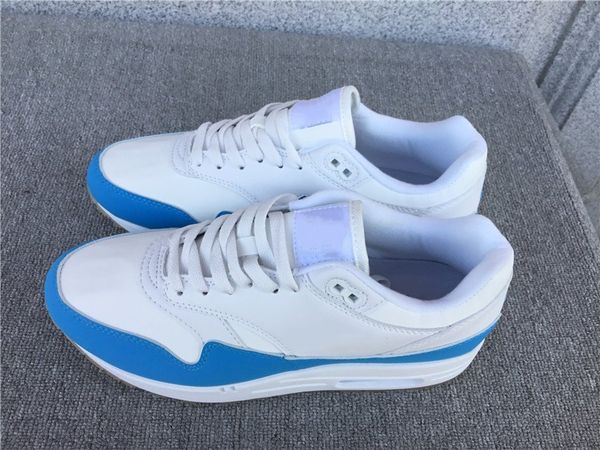 half palm air cushioned retro running shoes shoes from women men us size 5.5-12 eur 36-46
half palm air cushioned retro running shoes shoes from women men us size 5.5-12 eur 36-46