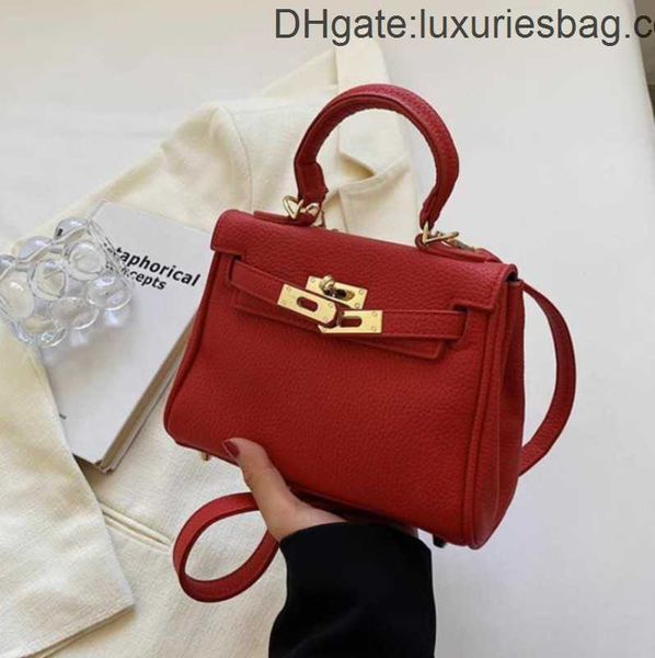 her max lychee pattern genuine leather kellies classics crossbody shoulder bags totes bag 18/22/25/28cm gold/sliver buckle handbags authenti
her max lychee pattern genuine leather kellies classics crossbody shoulder bags totes bag 18/22/25/28cm gold/sliver buckle handbags authenti