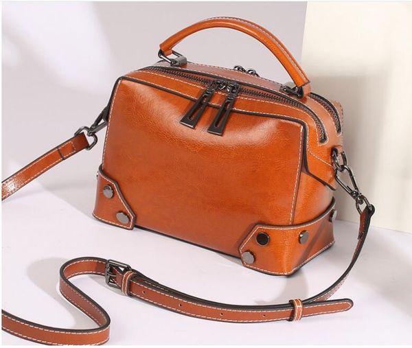 women's bag 2023 new oil wax genuine leather women's bag backpack cowhide handheld one shoulder crossbody bag
women's bag 2023 new oil wax genuine leather women's bag backpack cowhide handheld one shoulder crossbody bag