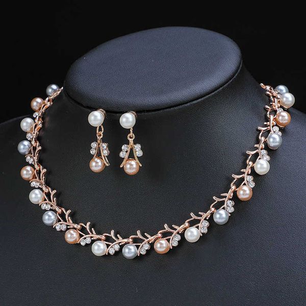 the new style is light and luxurious the design sense fashionable pearl pendant necklace earrings two sets of collarbone chain 230628, Silver
the new style is light and luxurious the design sense fashionable pearl pendant necklace earrings two sets of collarbone chain 230628, Silver