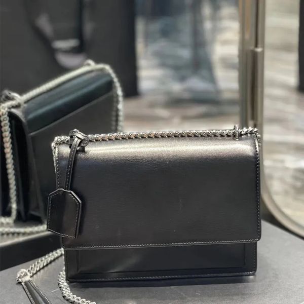 shoulder bag single zipper messenger bags chain handbag genuine leather womens crossbody handbags large capacity ladies handbag interior, Black;red
shoulder bag single zipper messenger bags chain handbag genuine leather womens crossbody handbags large capacity ladies handbag interior, Black;red